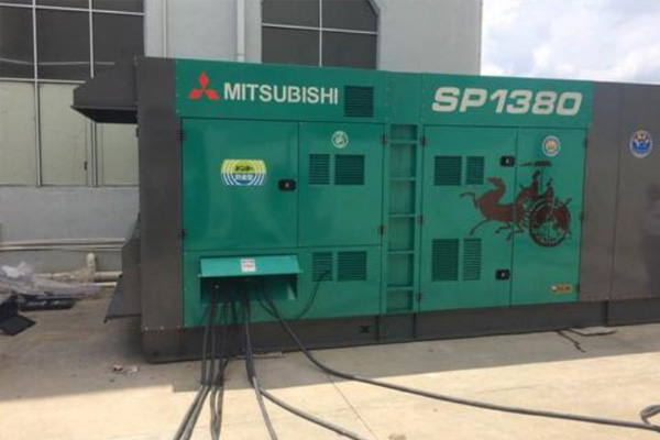 安次为什么有些柴油发电机组的输出电压可以调节？