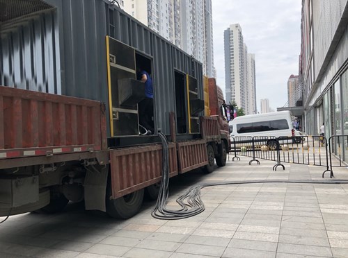 安次冷却液不足的情况下如何检查柴油发电机组？